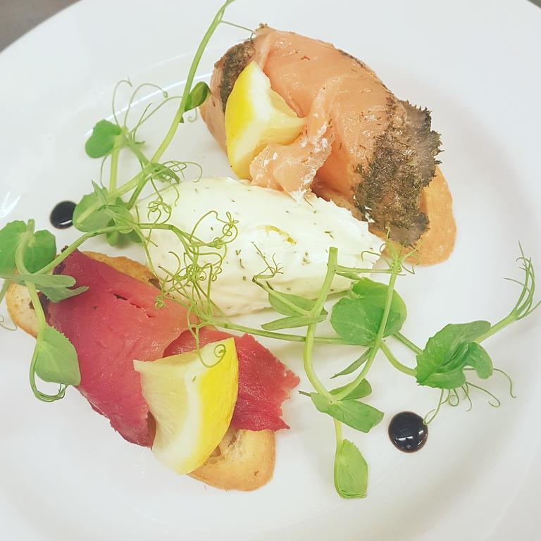 The Kings Head Hotel Ross-on-Wye 외부 사진